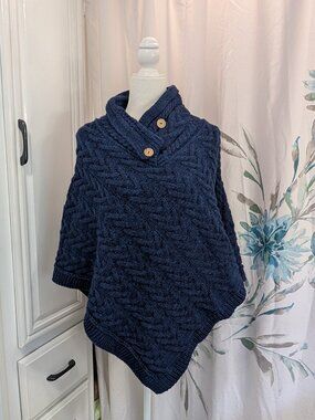 Aran Traditions Cottagecore Chunky Navy Blue Cable Knit Fall/Winter Shawl Poncho